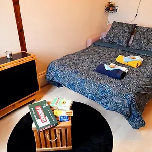 Chaleureux En Rez De Chaussée Appartement